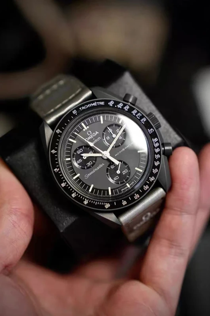 Montre Omega X Swatch - photo numéro 2