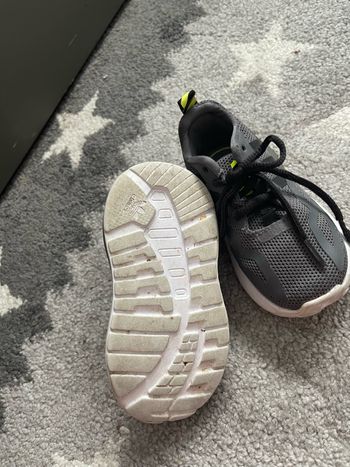 Baskets bébé adidas