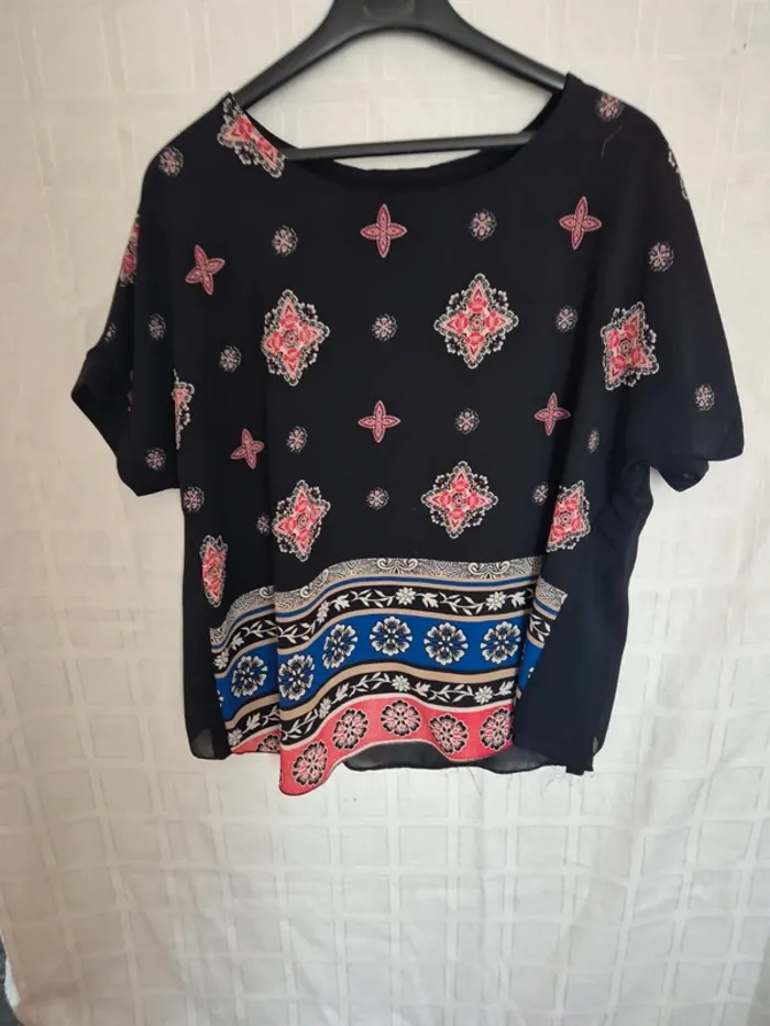 t-shirt dos en voile taille 42