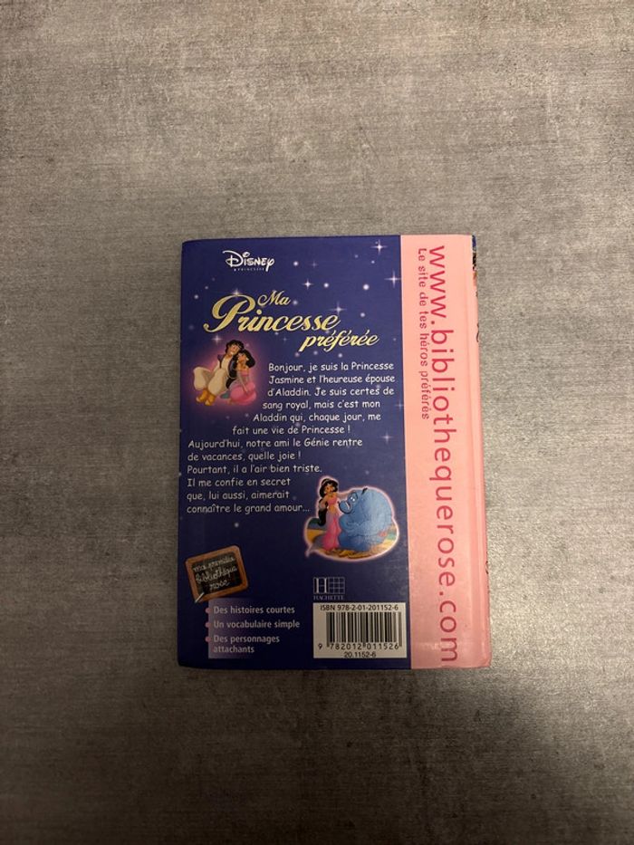 Livres Disney, la bibliothèque rose, ma princesse préférée, le grand amour de Jasmine - photo numéro 3