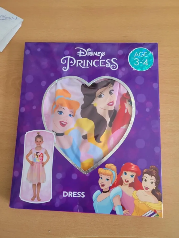 robe de princesse..3/4 ans