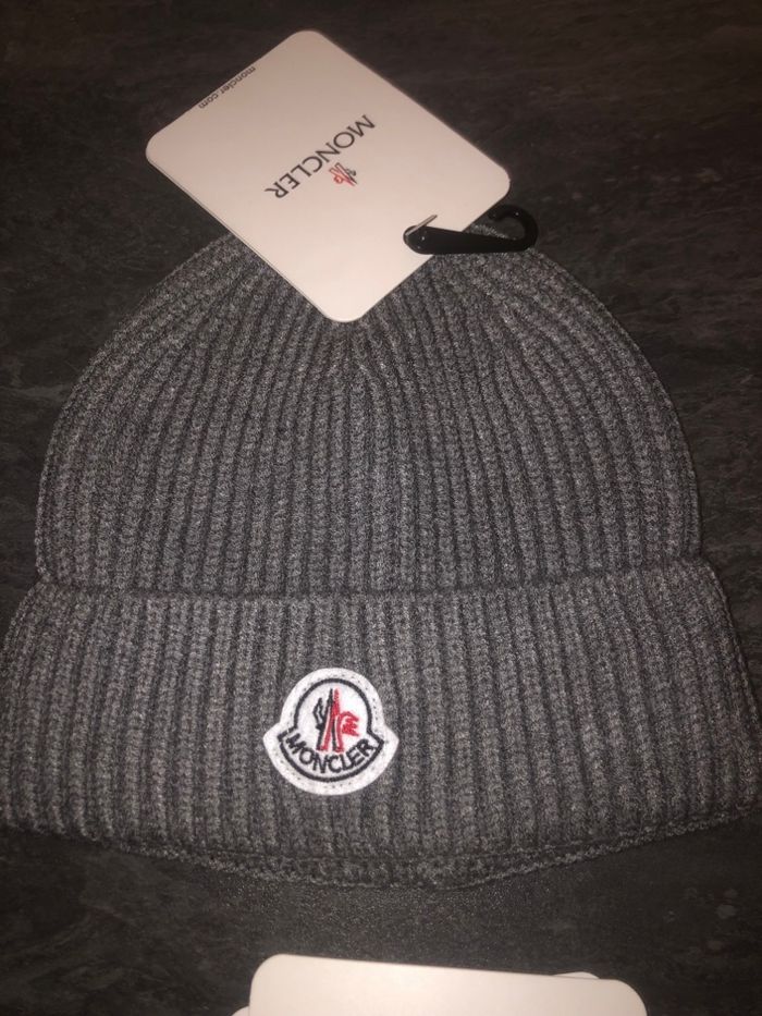 Bonnet - photo numéro 4