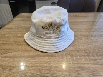 Bob chapeau nala roi lion