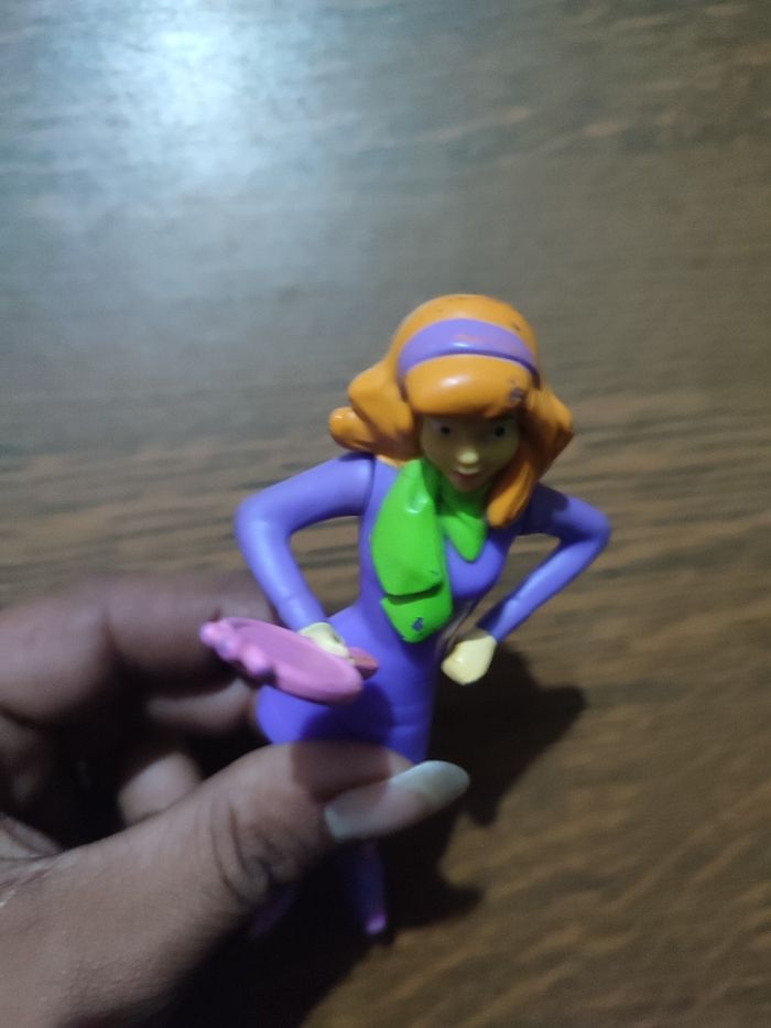 Figurine Daphné dans scooby-doo - photo numéro 2