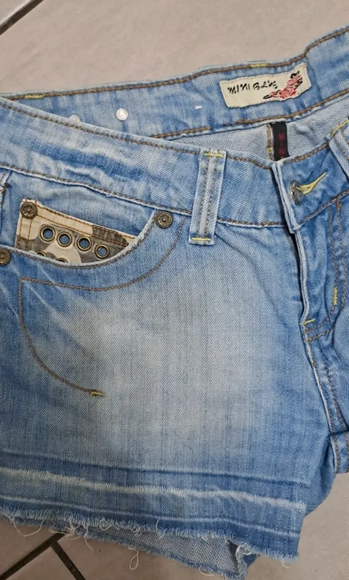Short en jean court - photo numéro 3