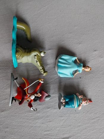 Lot figurine peterpan