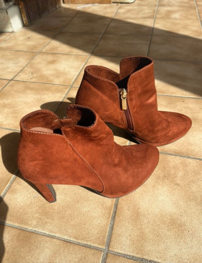 👠 Escarpins à talons aiguilles Tamaris – Marron (Taille 39) - photo numéro 2