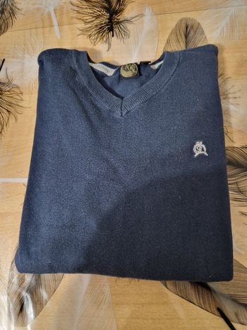 Pull col V