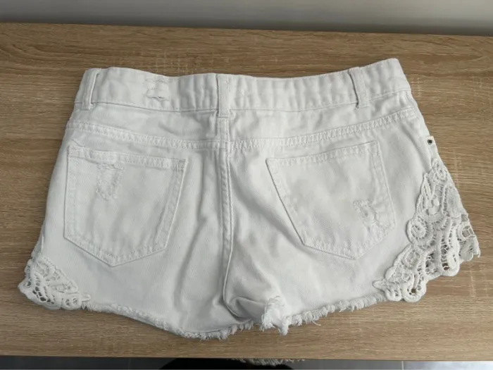 Short blanc taille 36 - photo numéro 3