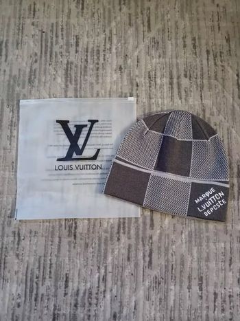 Luís vuitton  bonnet 