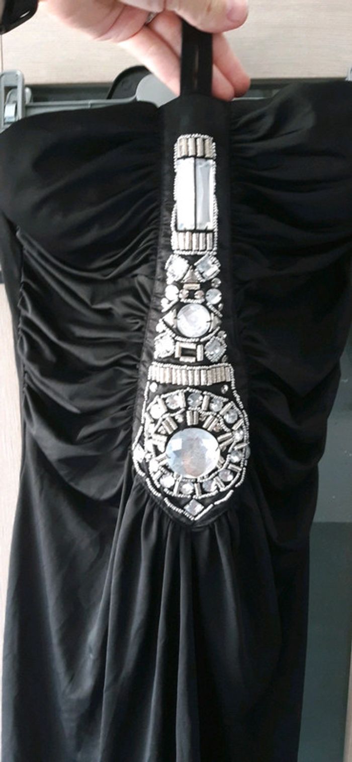 Robe noir - photo numéro 2