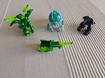 Lot Bakugan Ultra Battle Planet + Armored Alliance • 3 sphères + accessoires