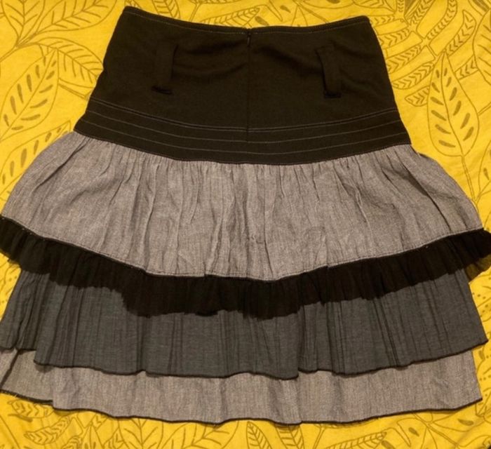 Jupe à volants T.36 - photo numéro 2
