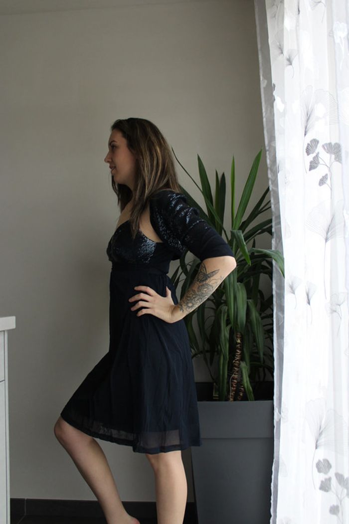 Robe chic taille 38/M - photo numéro 2