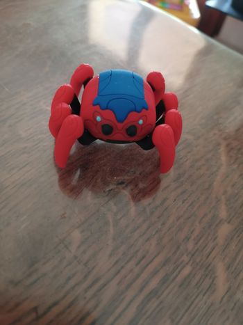 Porte-clé Spider bot Disneyland Paris - Araignée spiderman 