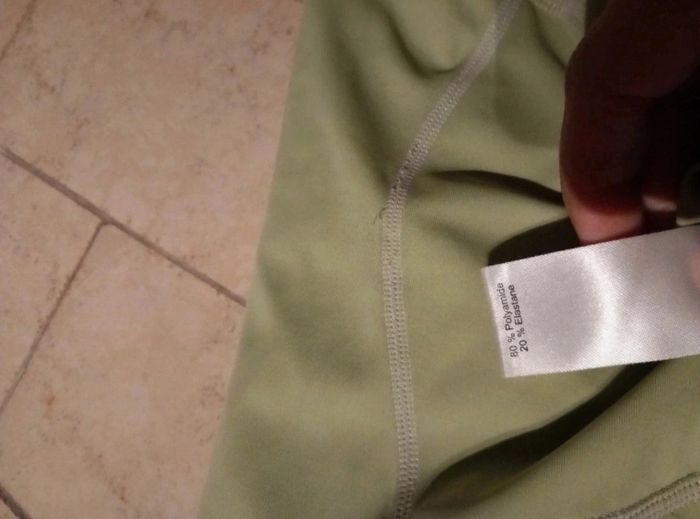 T-shirt protecteur UV (10 ans) - photo numéro 4