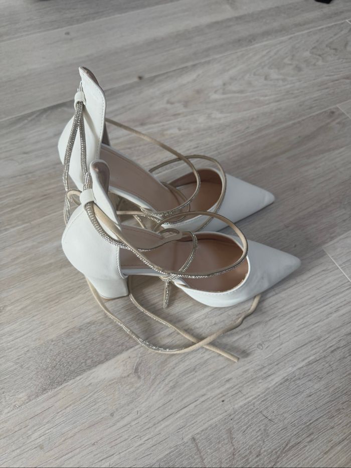 Talons femme - photo numéro 4
