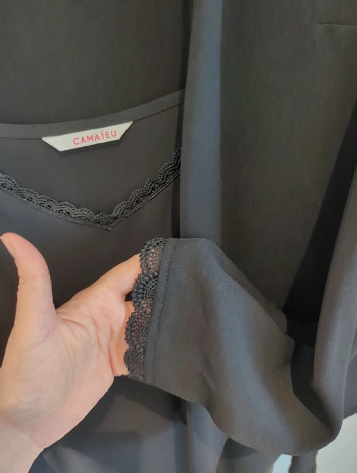 Vends jolie Ensemble débardeur +cache-cœur neuf - photo numéro 3