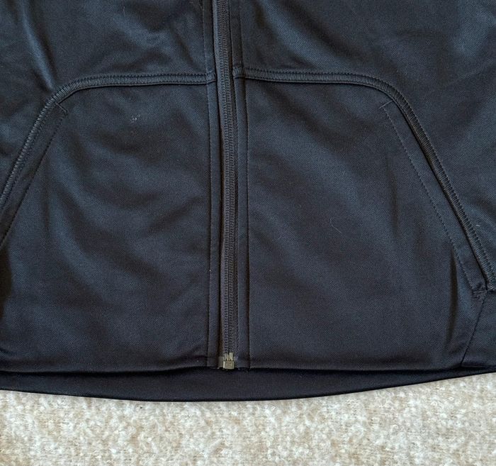 Veste à capuche Nike taille M 10-11 ans excellent état - photo numéro 5