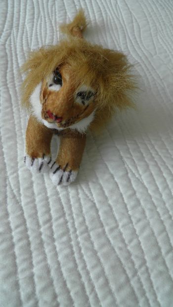 Peluche lion