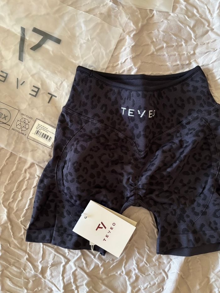 Short Teveo léopard