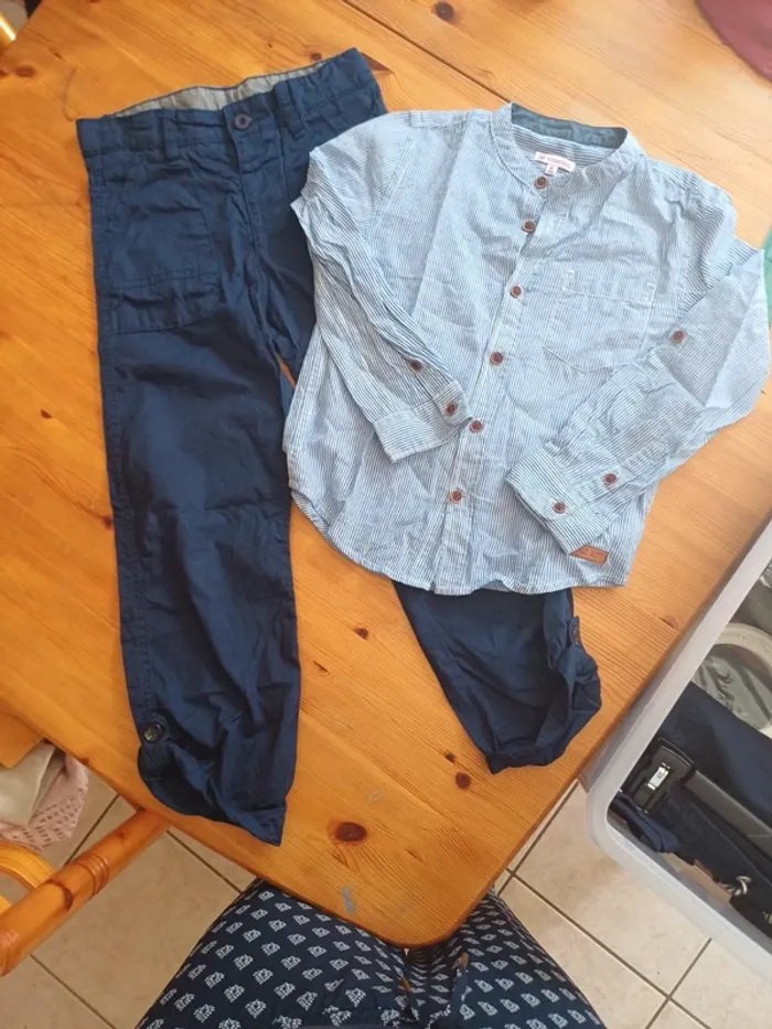 Ensemble pantalon et chemise, idéal cérémonie