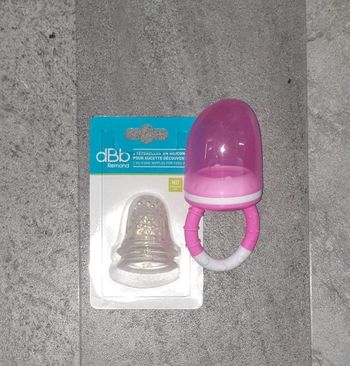 Sucette découverte et 2 tétines bébé