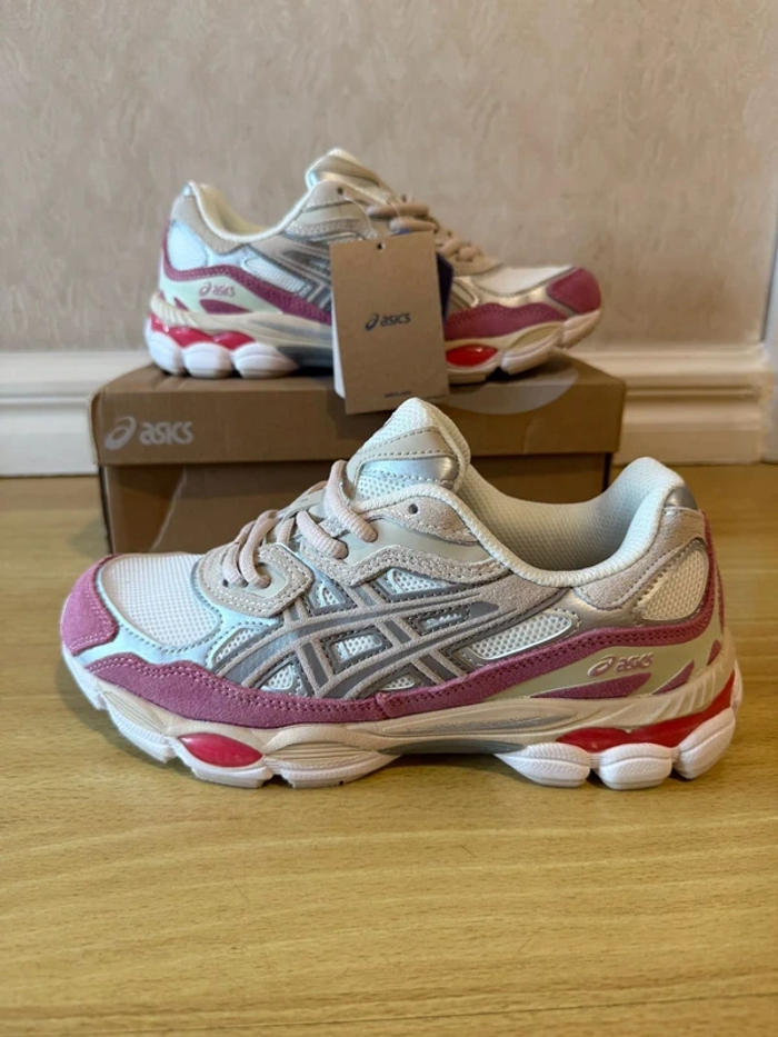 Asics GEL NYC 40