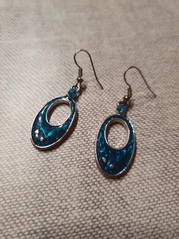 Boucles d'oreille email