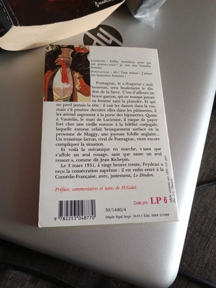 Livre. - photo numéro 2