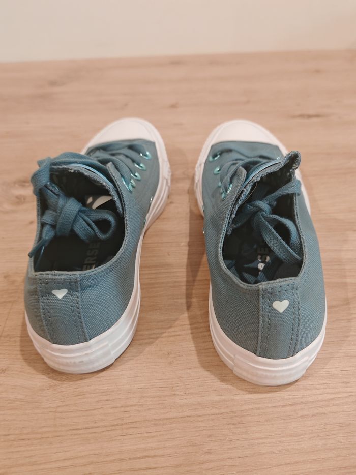 Converse fille, taille 36 - photo numéro 4