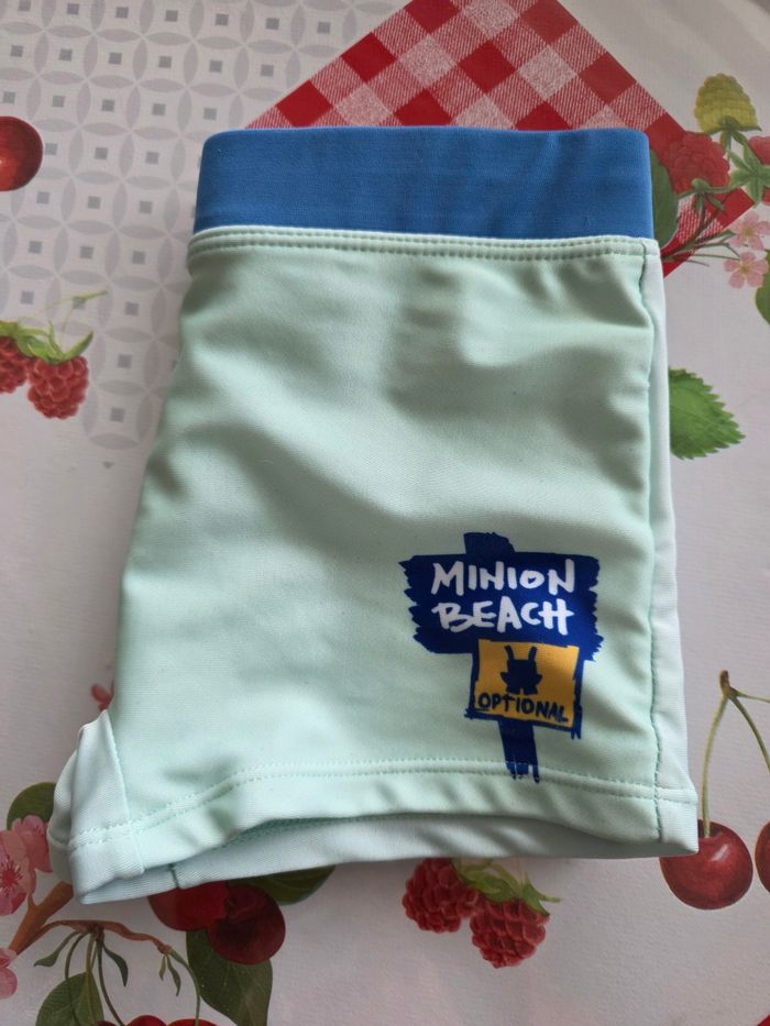 MAILLOT BAIN GARÇON MINIONS MINIONS TAILLE 6ANS - photo numéro 5