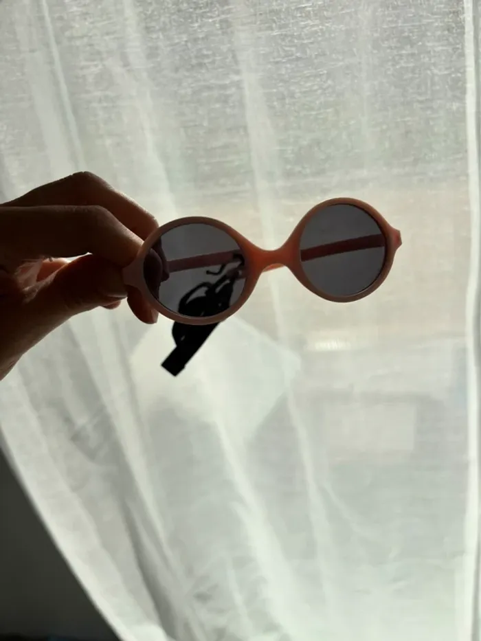 Lunette de soleil bébé Ki et la Diabola - photo numéro 5