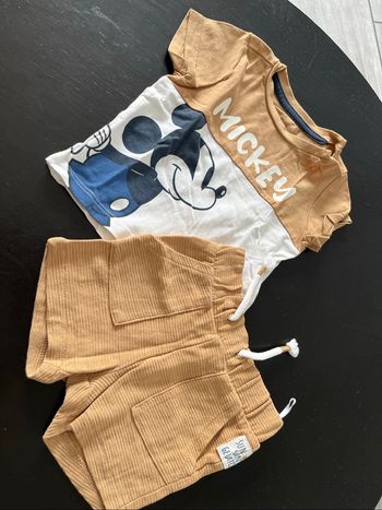 Bébé Mickey