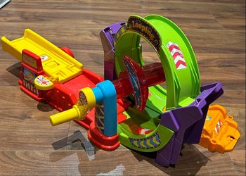 Circuit looping tut tut bolide