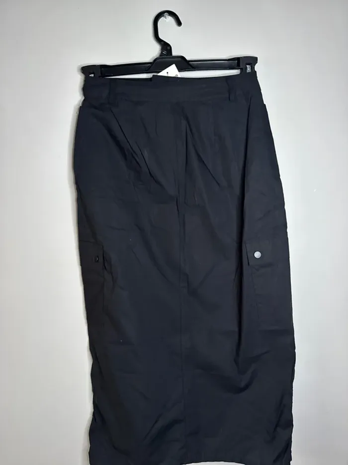 👗jupe Noir taille haute  - taille 36 - Pimkie collection - neuf avec étiquette - photo numéro 9