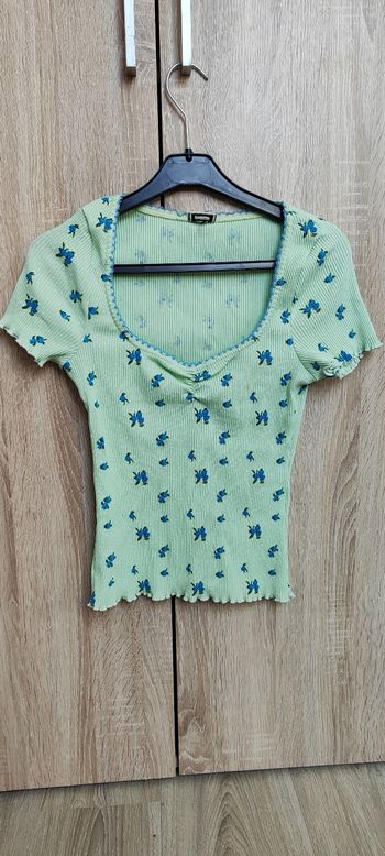 Tee shirt