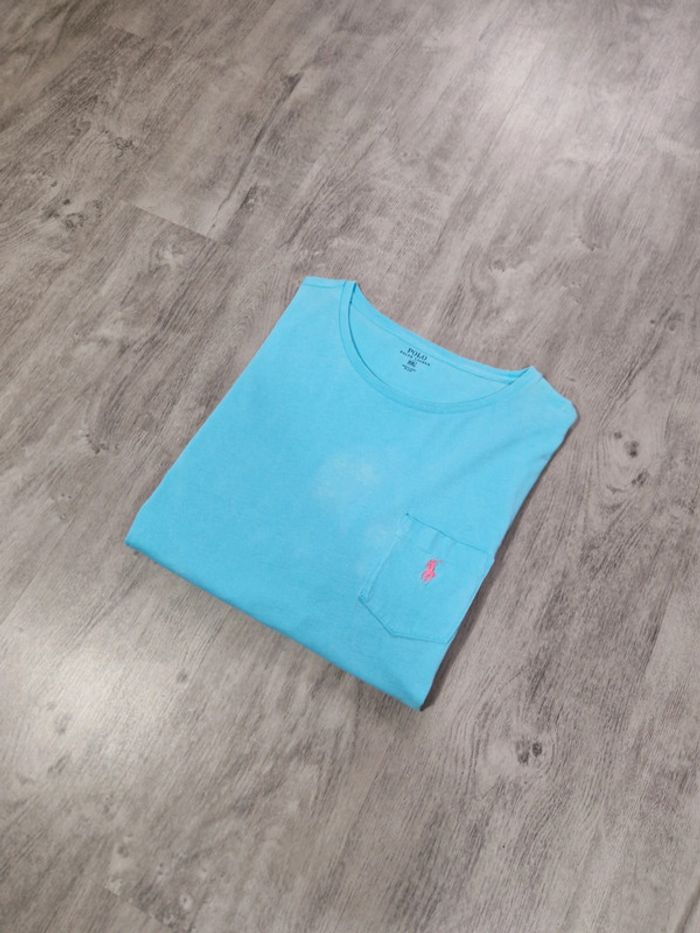 T shirt Ralph Lauren Bleu Ciel Logo Brodé Rose Taille 2XL Homme
