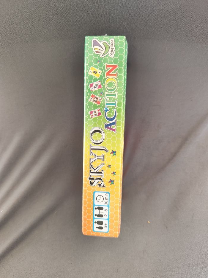 Jeu Skyjo Action - NEUF SOUS BLISTER - photo numéro 2