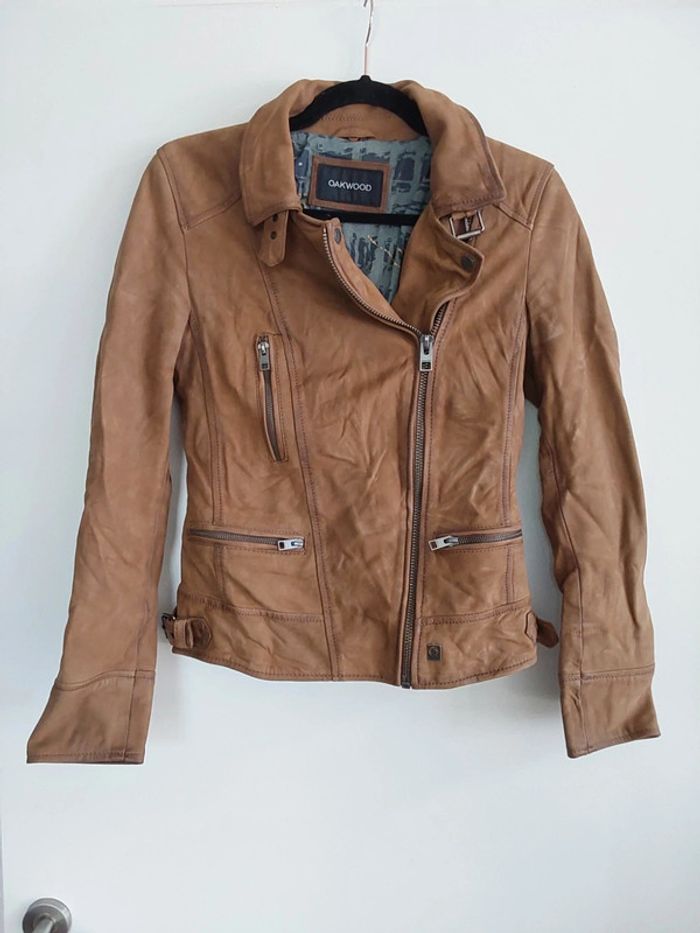 Perfecto Oakwood