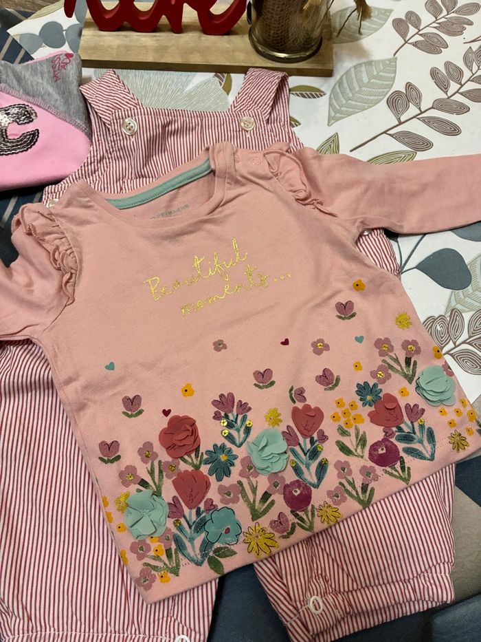 Lit de 4 vêtements bébé - 3 mois - photo numéro 4