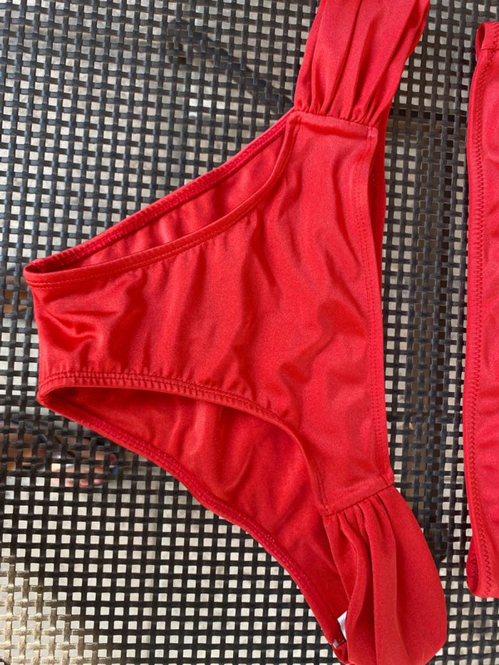 Joli maillot de bain deux pieces  38 cacatoès - photo numéro 4
