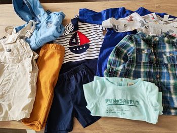 Lot de 9 vetements mélangés 6 mois
