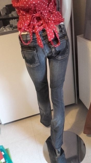 Jeans Kaporal neuf Noir délavé gris