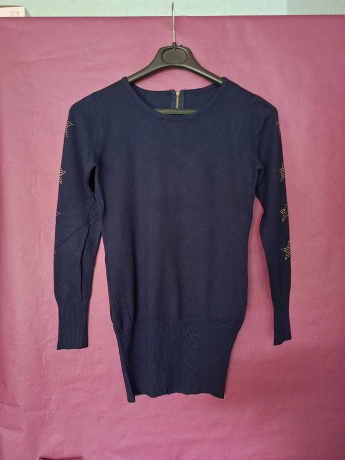 Pull long bleu marine