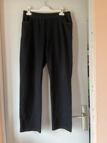 Pantalon noir effet jean, taille 44, boutique indépendante