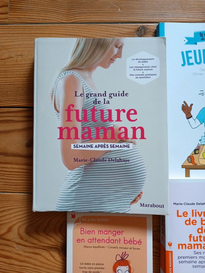 Lot livres grossesse en tbe - photo numéro 2
