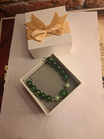 Bracelet vert et argenté Chic