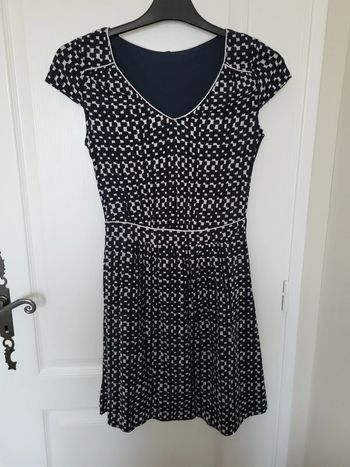 Robe bleu marine et blanc naf naf