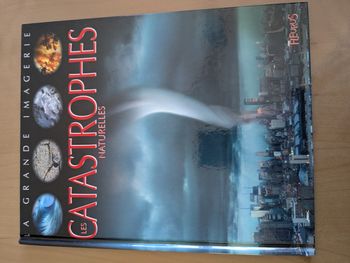 Livre la grande imagerie les catastrophes naturelles 